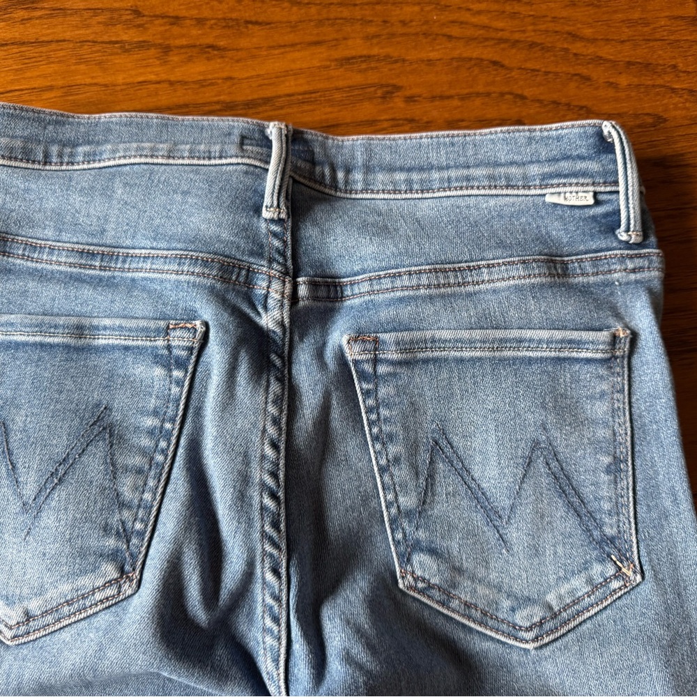 Mother The Weekender Fray Jean In California Cruiser Flare Raw Hem Stretch 27.